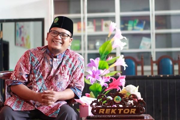 Empat Penyebab Futuh-nya Ilmu
