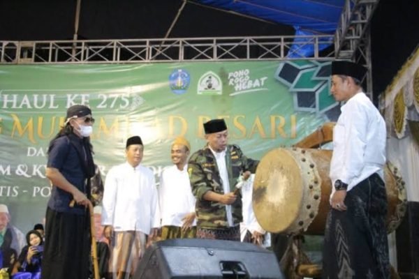 Kang Bupati Sugiri Buka Rangkaian Haul ke- 276 Kiai Ageng Muhammad Besari