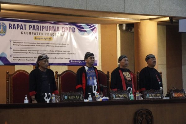 DPRD Ponorogo Bentuk Pansus Raperda Kawasan Tanpa Rokok