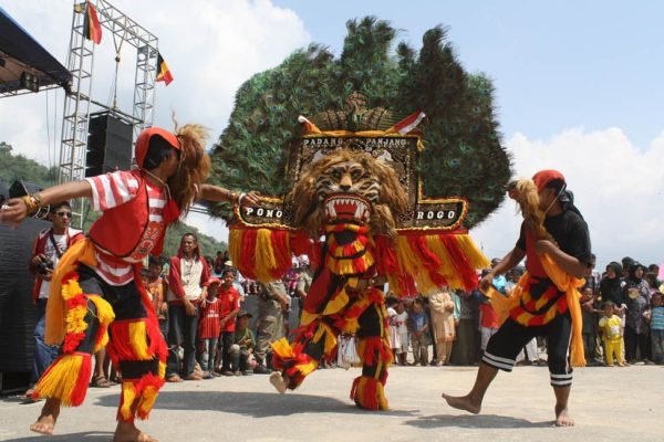 Sambut Bulan Muharram, Mengenal Tradisi Grebeg Suro Masyarakat Ponorogo