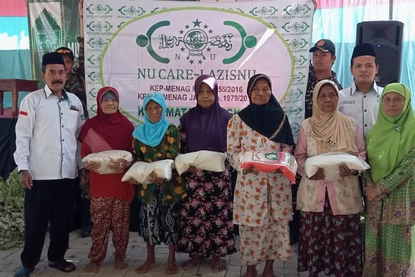 NU CARE-LAZISNU MWC NU Bungkal Kembali Salurkan 120 Paket Sedekah Pangan – Paket Beras Untuk Dhuafa