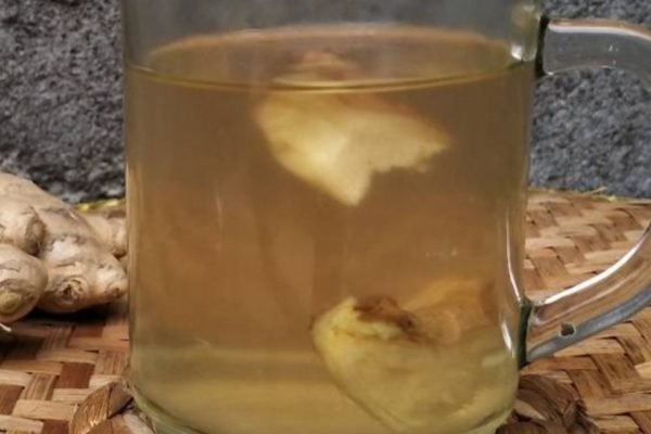 Manfaat Minum Wedang Jahe di Musim Penghujan
