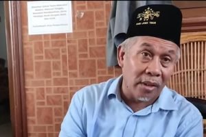 Pimpinan PP Sabilurrosyad Gasek Malang, KH Marzuki Mustamar