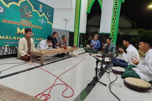 Pemuda Nahdlatul Fityah Desa Bediwetan Ponorogo Adakan Rutinan Simtudduror Jumat legi