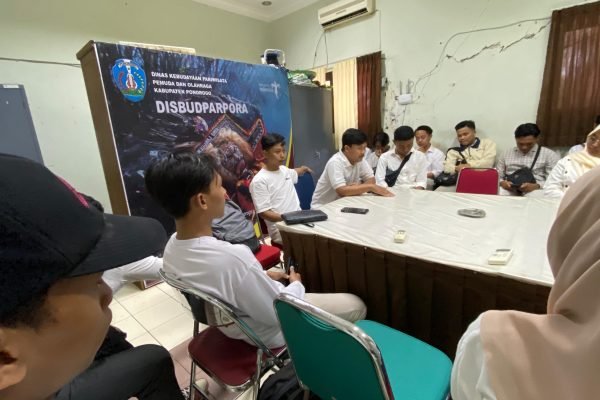 Pemuda Kreatif Ponorogo Nyatakan Sikap Bukan Gerakan Politik