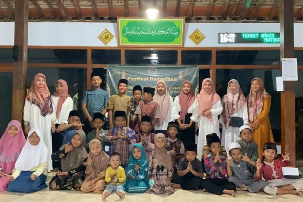 Keren! Remaja Masjid Ibrahim al-Ghozali Polorejo Gelar Festival Ramadhan