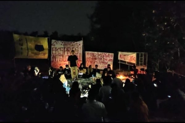 Pendidikan di Indonesia: Antara Paradoks Neoliberalisme dan Panggilan Demokrasi