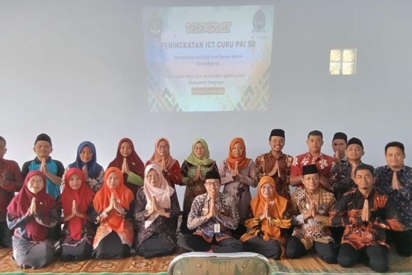 KKG PAI se-Kecamatan Jambon Adakan Pelatihan Optimalisasi Pembelajaran Berbasis AI dan Sosialisasi