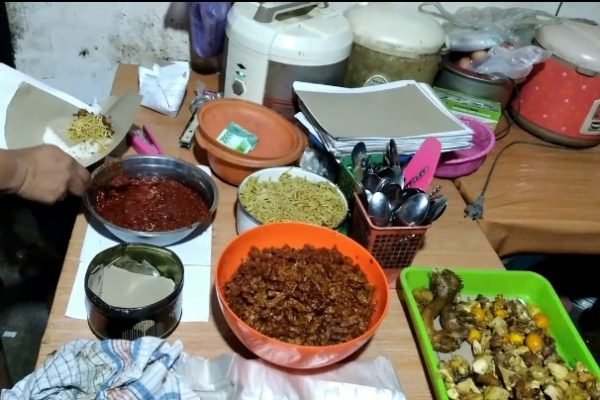 Nikmati Suasana Malam Ponorogo dengan Kuliner Favorit yang Selalu Ramai Dikunjungi Pengunjung