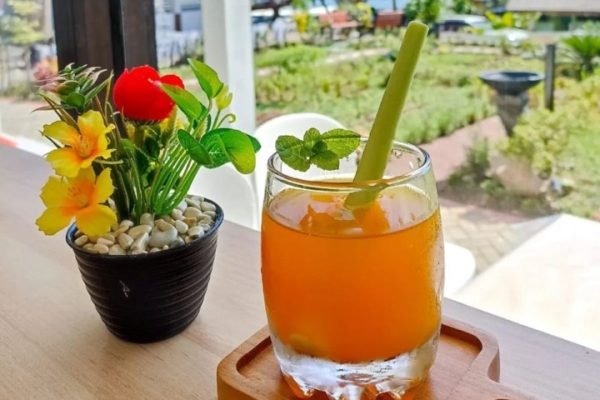 Puskesmas Ngebel Ponorogo Hadirkan Inovasi Baru: The Djampi Cafe Sajikan Jamu Tradisional yang “Agak Lain”