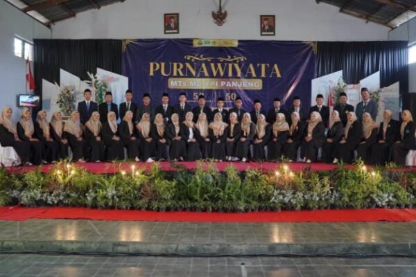 Kepedulian MTs-MA YPI Panjeng Ponorogo kepada Siswa: Peserta Didik Berprestasi Patut Diapresiasi