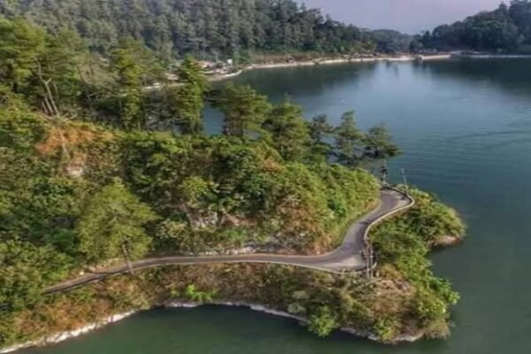 Wisata Andalan Ponorogo, Inilah Pesona Telaga Ngebel, Lengkap Jam Buka, Tiket, dan Lokasi