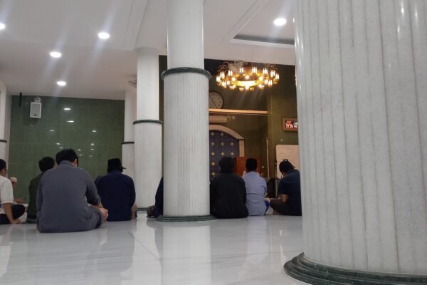 Masjid Nurul Ashri, Wisata Religi Serta Program Sedekah Sayur