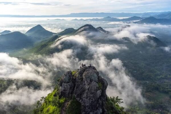 Bukit Cumbri: Jalur Pendakian yang Cocok untuk Para Pendaki Pemula
