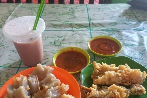 Kulineran di Kedai Corah Ngariboyo, Hidden Gem yang Punya Banyak Pilihan Menu