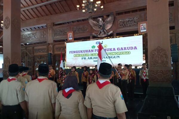 398 Pramuka Garuda ex PB. Arjowinangun Dilantik dan Dikukuhkan oleh Kamabicab Sugiri Sancoko
