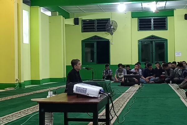 Masjid Jenderal Sudirman Jogja, Tempat Favorit Anak Muda Belajar Filsafat