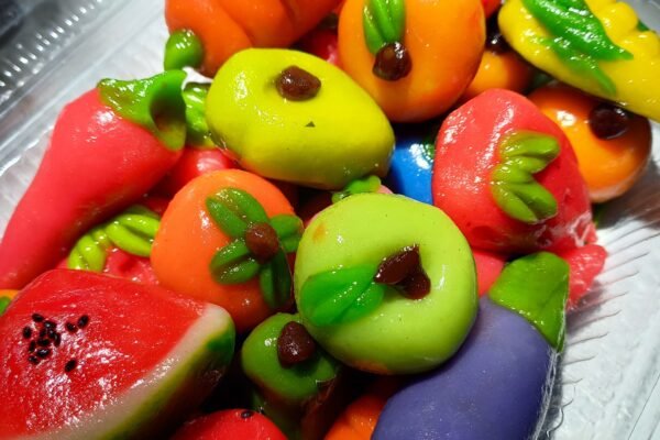 Keunikan dan Kecantikan Bentuk Kue Tok, Menggugah Selera