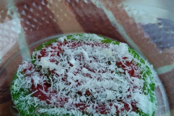 Mengintip Kelezatan Kue Ongol-ongol, ‘Mochi’ Indonesia yang Mulai Langka