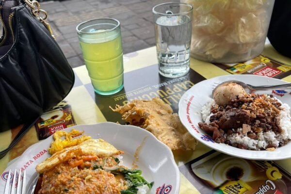 Berburu Sarapan di Kawasan Alun-alun Utara Yogyakarta