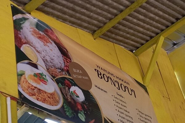 Rekomendasi Warung Sederhana Pinggir Jalan di Jl. Raya Sarangan, Warung Makan Bonjovi