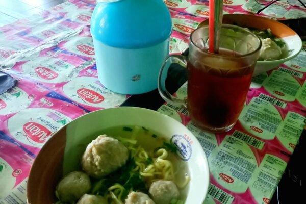 Mencicipi Kuliner Bakso Lagi, Kini Giliran Bakso Konro 2 Ponorogo