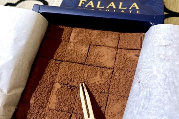 Dari Rasa ke Hati: Fenomena Cokelat Falala yang Menghebohkan