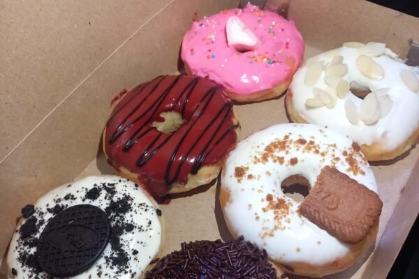 Donat dalam Ragam Rasa dan Gaya: Mengapa Donat Tidak Pernah Membosankan?