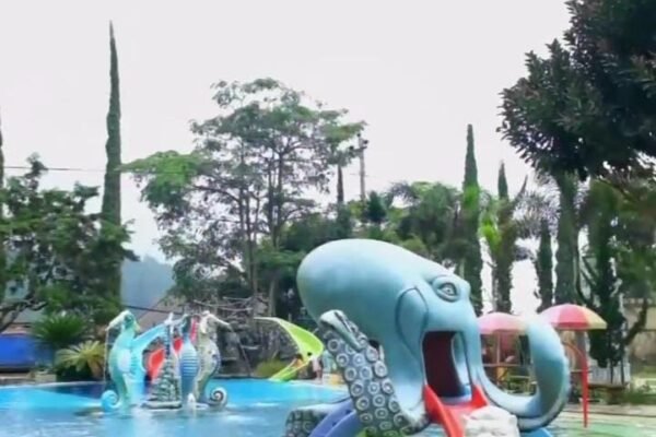Jelajah New Balekambang Tawangmangu: Spot Instagramable di Kaki Gunung Lawu