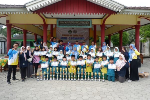 MI Ma’arif Ngrupit Sukses Menyabet 22 Trophy JuaraPORSENI MI se-KKMI 2 Ponorogo