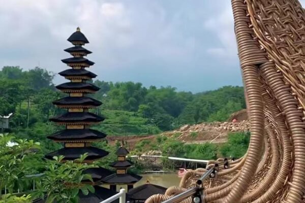 Wisata Jawa Rasa Bali: Mengintip Keindahan dan Keseruan Lembah Pendawa di Pasuruan
