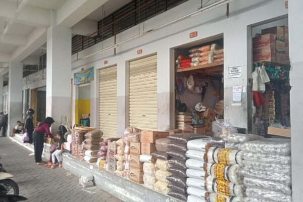 Cabe Keriting dan Bawang Merah Naik, Ini Update Harga Sembako Jatim 30 Maret 2025