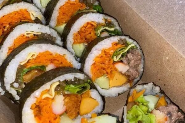Makan Ala Drakor Nggak Harus Mahal, Yuk Coba Hobarie Food and Drink Ponorogo!