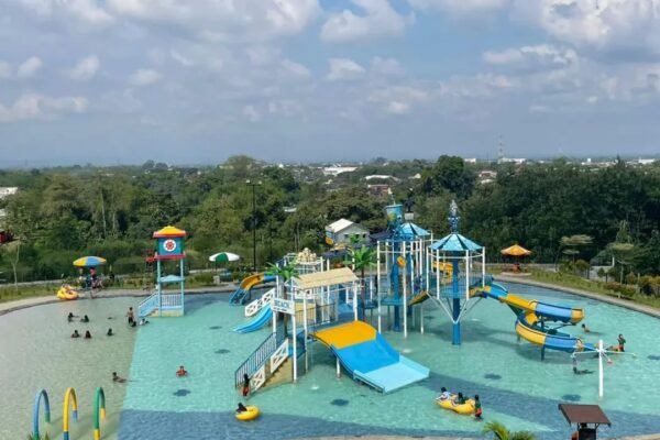 Nikmati Liburan Ceria di Solo Summerland: Waterpark Penuh Wahana dan Tawa
