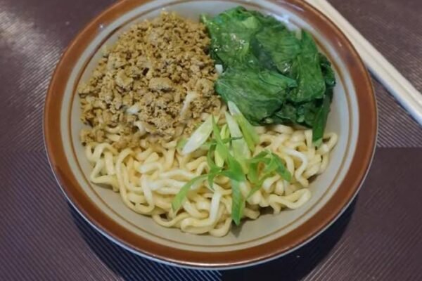 Murah Meriah Bikin Nagih: Menyelami Lezatnya Mie Ayam Goceng Ponorogo