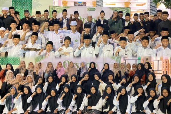 Orientasi Studi Santri Baru Pondok Pesantren Al Bukhori Mangunan Sampung Ponorogo