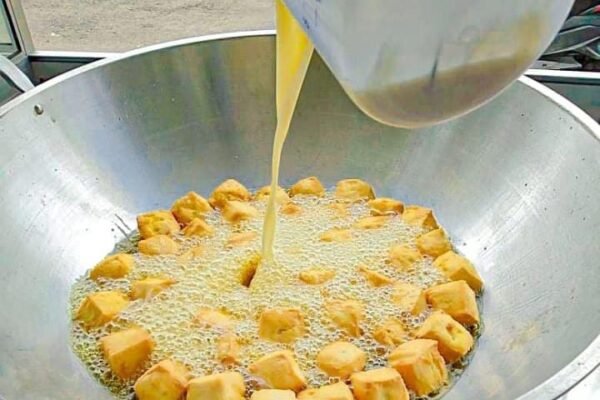 Renyah di Luar, Lembut di Dalam: Tahu Gimbal Crispy Sajikan Sensasi Camilan Berbeda