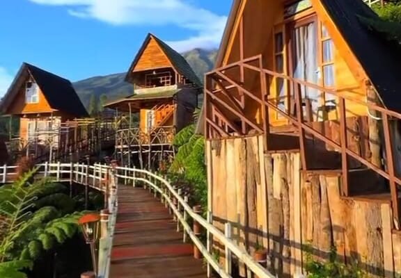 Kampoeng Atas Awan Temanggung, Staycation Bernuansa Eropa dengan Panorama Pegunungan yang Bikin Betah