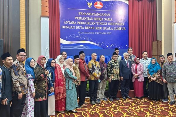 Ambil Bagian, INSURI Ponorogo dan KBRI Kuala Lumpur Berkomitmen Bangun Kerjasama