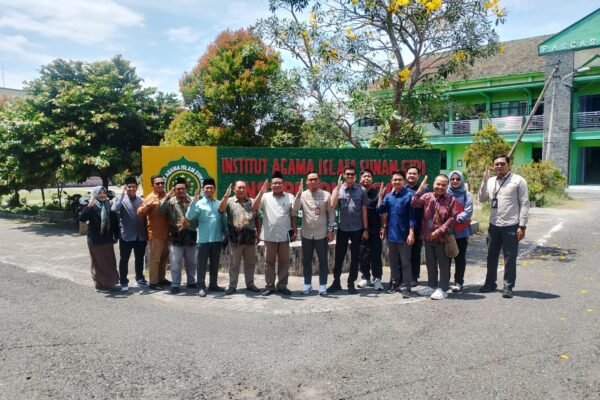 Kunjungi INSURI Ponorogo, TIM BPIP RI Siapkan Kerjasama Program Penguatan Pancasila di Perguruan Tinggi