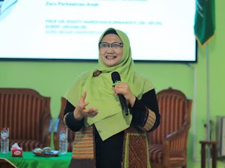 Dari Laboratorium ke Ruang Kepemimpinan: Prof. Eighty Mardiyan, Wajah Baru Perempuan NU di Dunia Akademik