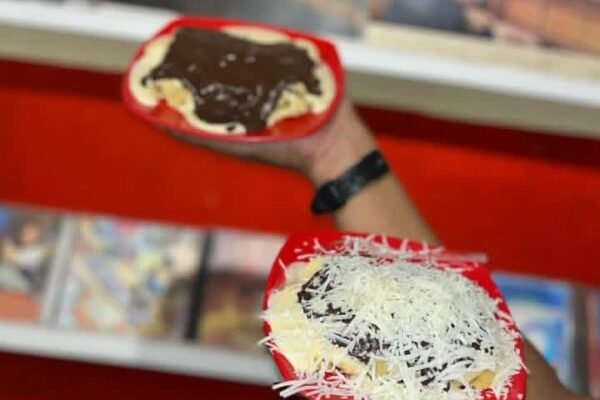 Pancong Andalan yang Jadi Primadona di Warkop Delapan Delapan